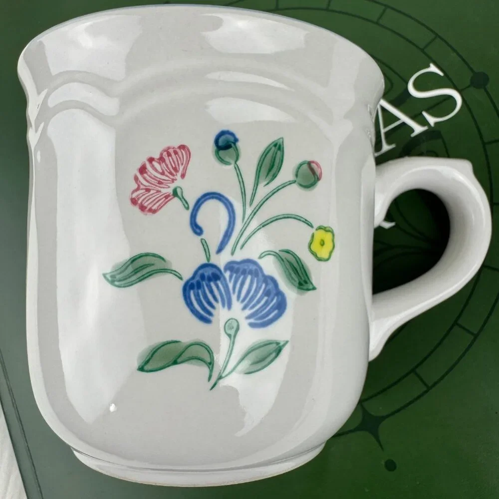 Set of 2 Vintage Floral Expressions Stoneware Coffee Mugs Tea Cups Japan Flower